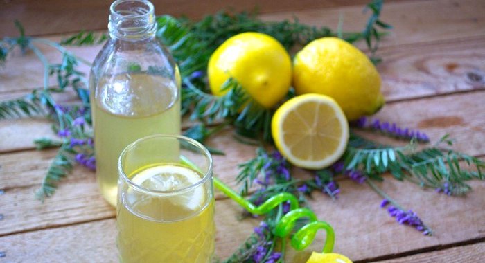 Деревенский лимонад на зеленом чае