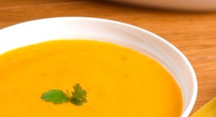 Морковный суп-пюре с кориандром и вермутом