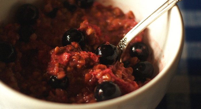 Сезонная гречневая каша для середины лета