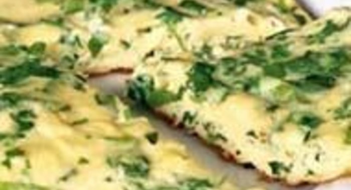 Омлет с сыром и зеленью