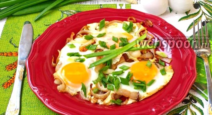 Яичница с салом