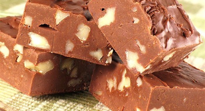 Шоколадные конфеты с грецкими орехами