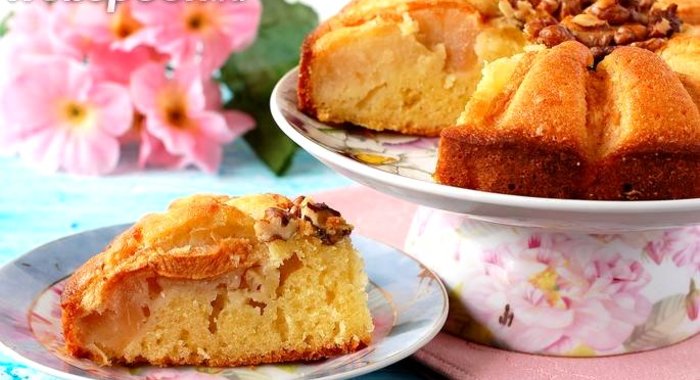 Яблочно-ореховый пирог