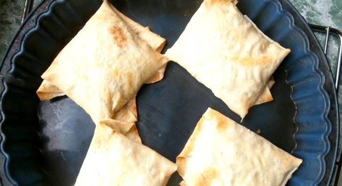 Хачапури из лаваша с сыром