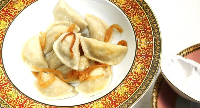 Вареники с курицей и грибами