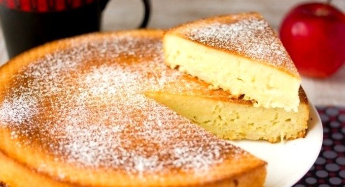 Манник с яблоками