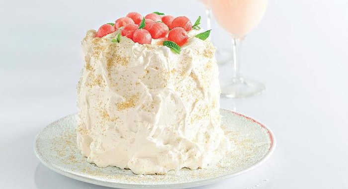 Свежий арбузный торт