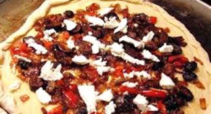 Средиземноморская греческая пицца на гриле