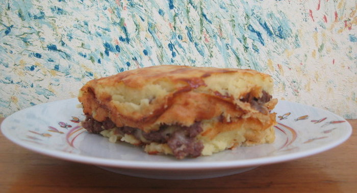 Картофельная запеканка с фаршем и сыром