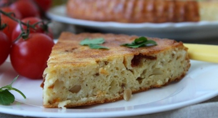 Запеканка с вялеными помидорами