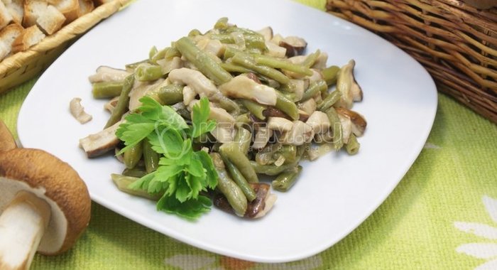 Омлет с грибами по-испански