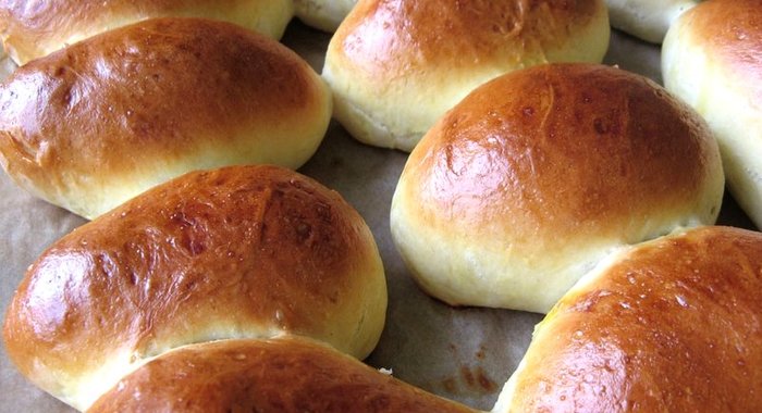 Пирожки с картошкой и брынзой