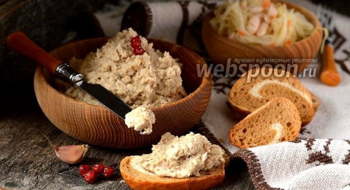 Паштет из белой фасоли и копчёной скумбрии