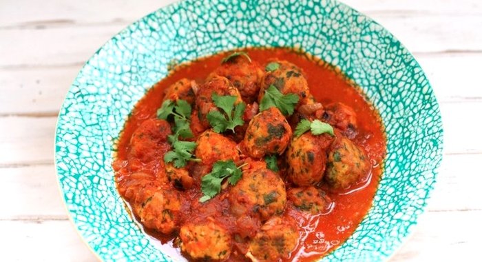 Рыбные фрикадельки в томатном соусе