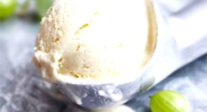 Мороженое с крыжовником