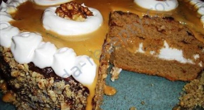 Торт из зефира с выпечкой