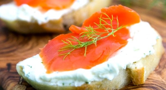 Бутерброды с красной рыбой
