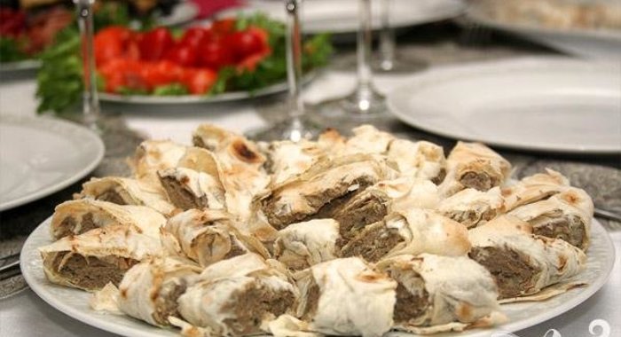 Рулеты с печеночным паштетом