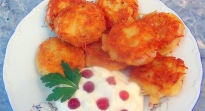 Оладьи из вермишели с сыром