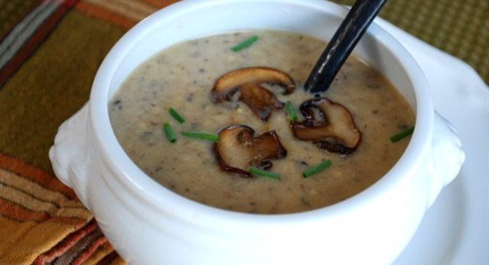Суп-пюре с шампиньонами и картофелем