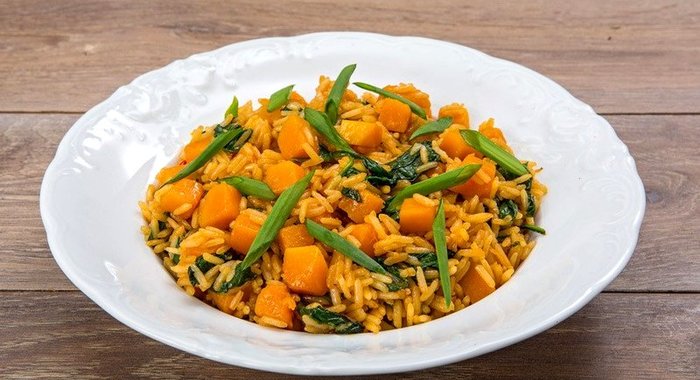 Пряные овощи с ароматным рисом