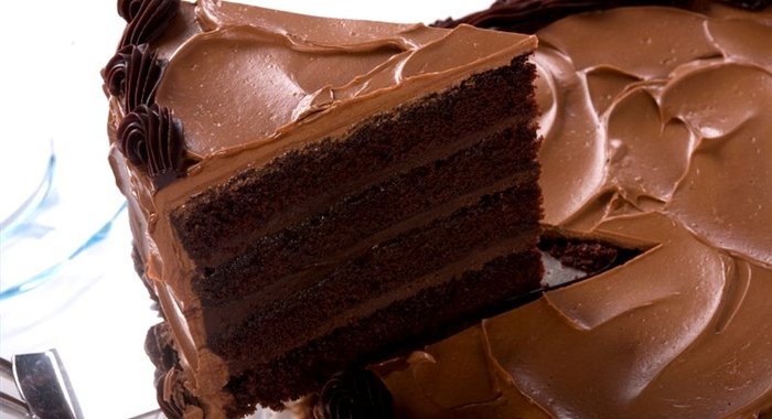 Торт «Пища дьявола» с шоколадным ганашем