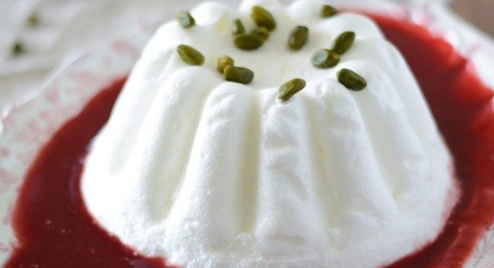 Воздушный мусс с малиновым пюре