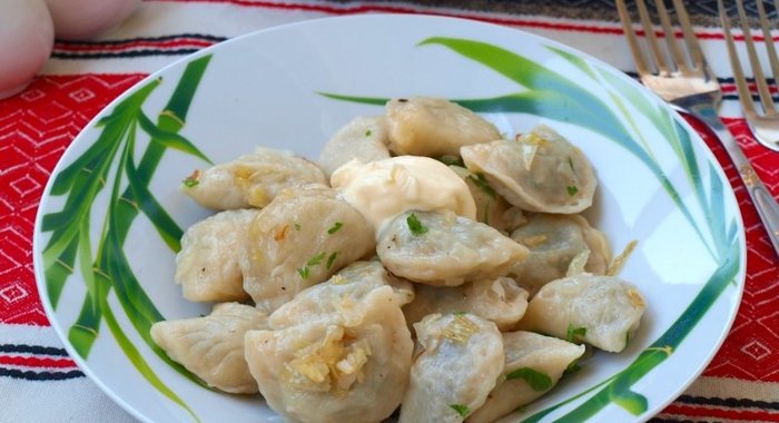 Пельмени с грибами