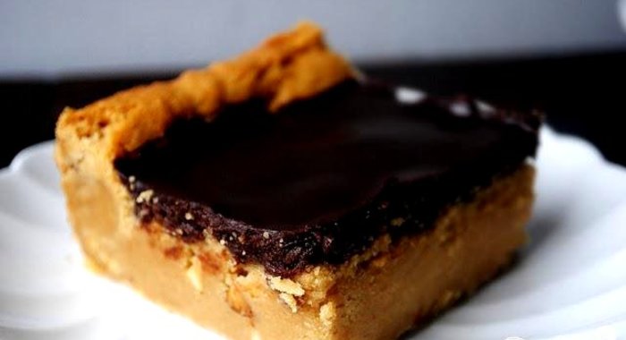 Пирожные с шоколадно-сливочной глазурью