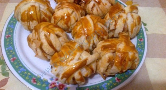 Пирожки клубочки из фарша печеные в духовке