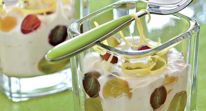 Коньячный сыр с виноградом