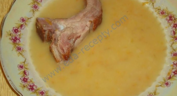 Суп гороховый с говядиной