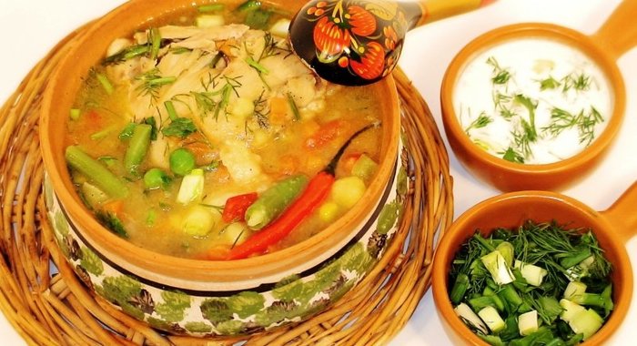 Овощное рагу с куриными бедрышками