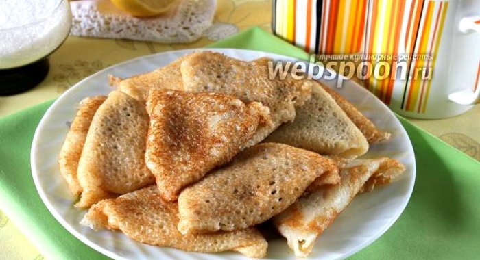 Блинчики с грибами и сыром