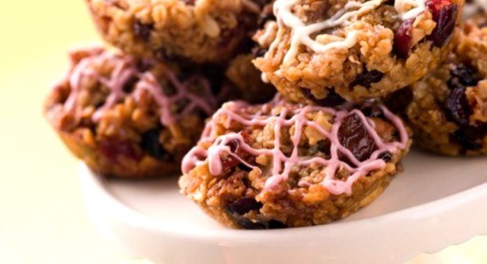 Овсяное печенье с вишней