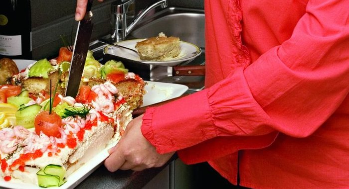 Бутербродный торт