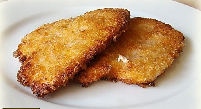 Стейк из куриной грудки на сковороде