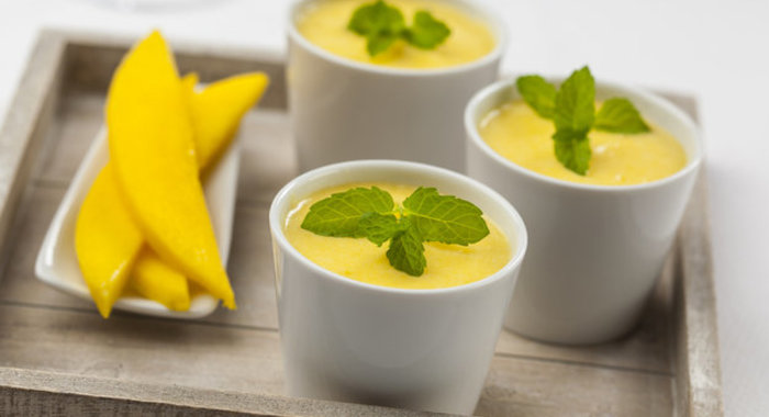 Мусс из манго и киви