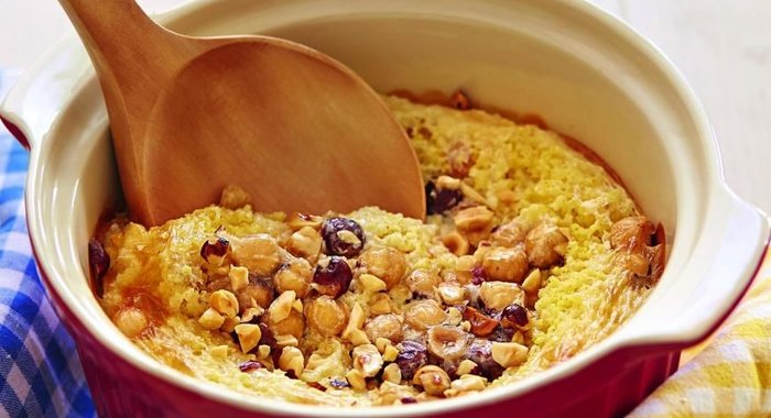 Пшенная каша с изюмом и фундуком