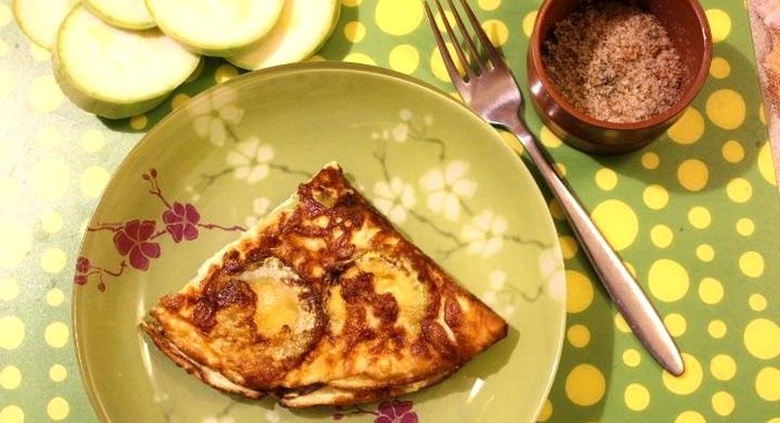 Омлет с кабачком