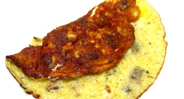 Омлет с шампиньонами и сыром