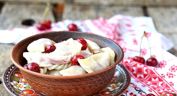 Вареники с черешней