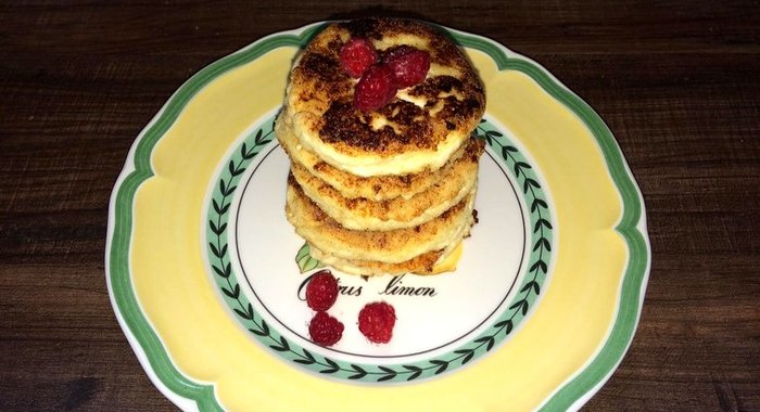 Сырники с малиновой начинкой