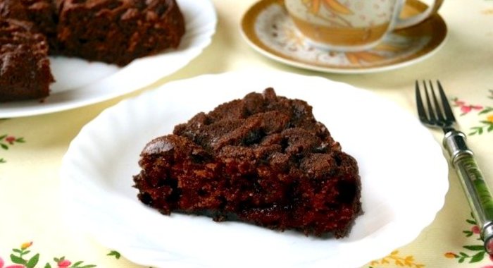 Шоколадный манник с халвой