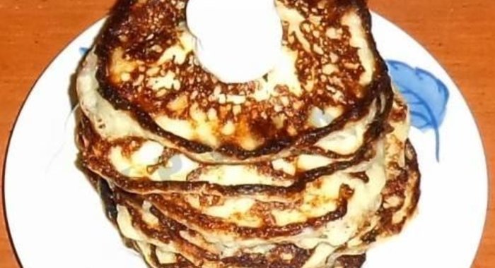 Сырные оладьи с брынзой