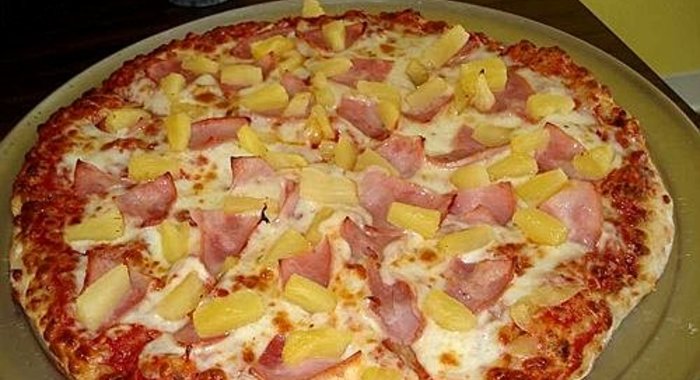 Пицца с беконом