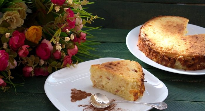 Яблочная запеканка с корицей