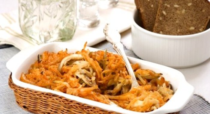 Солянка по-деревенски