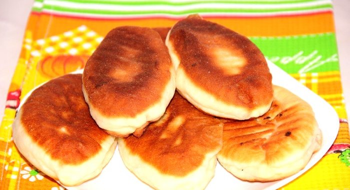 Жареные пирожки с капустой