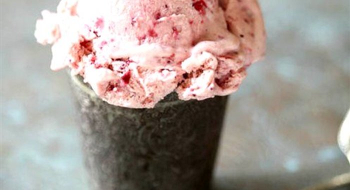 Легкий клубничный шербет